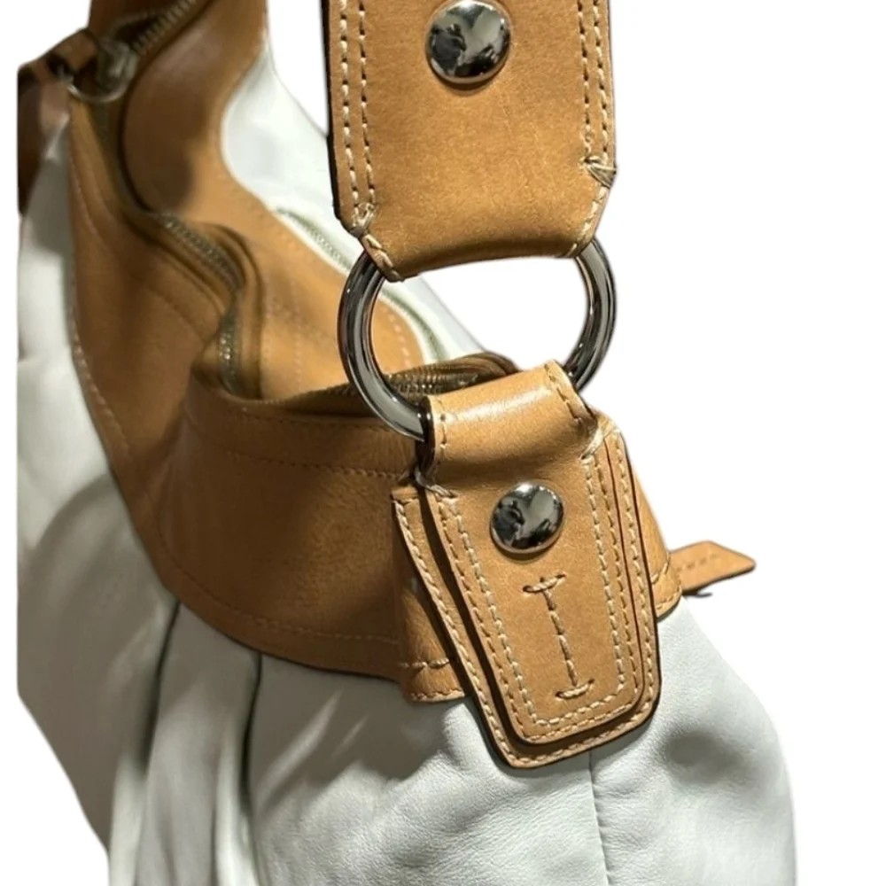 Coach Tan and White Large Leather Y2K Soho Hobo Bag